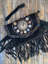 Charger l'image dans la galerie, Pochette classic franges