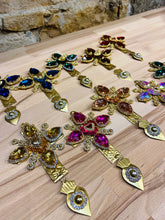 Charger l'image dans la galerie, Croix kitch
